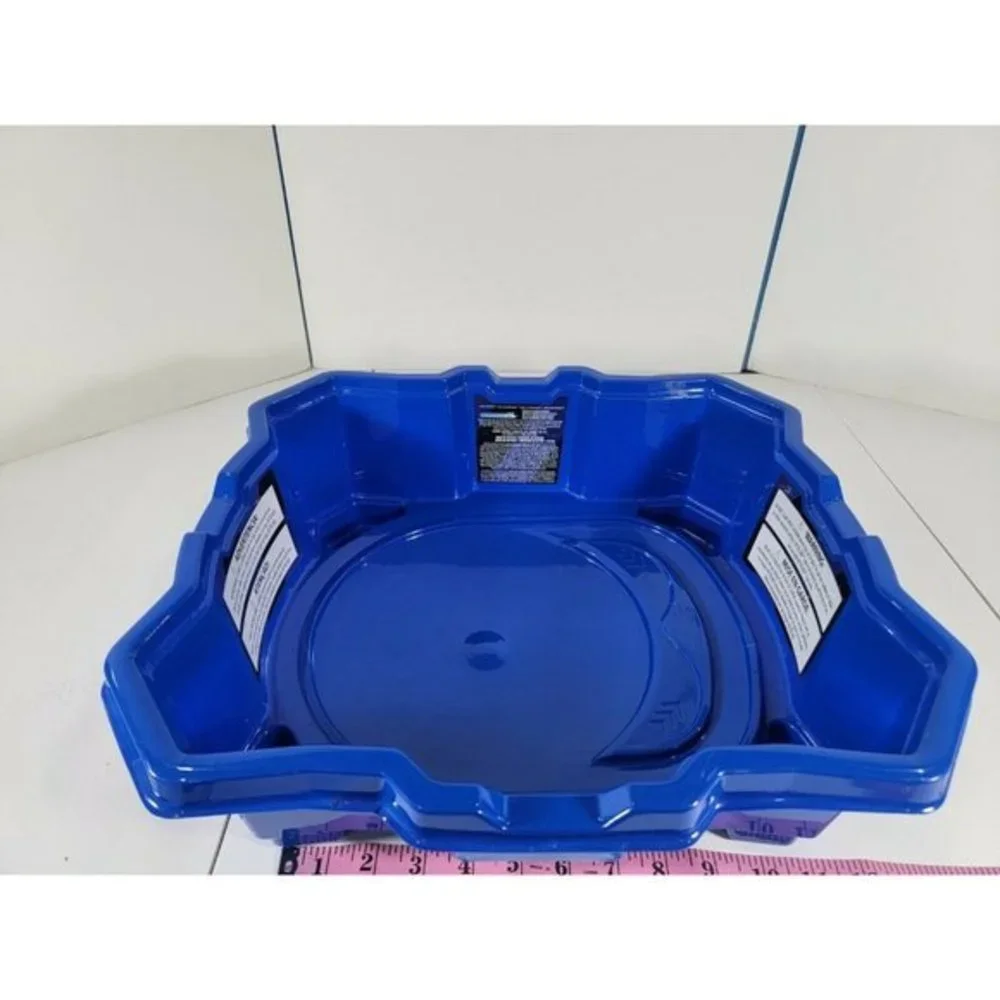 BEYBLADE Burst Turbo‎ Slingshock Beystadium -- Stadium with Rail System